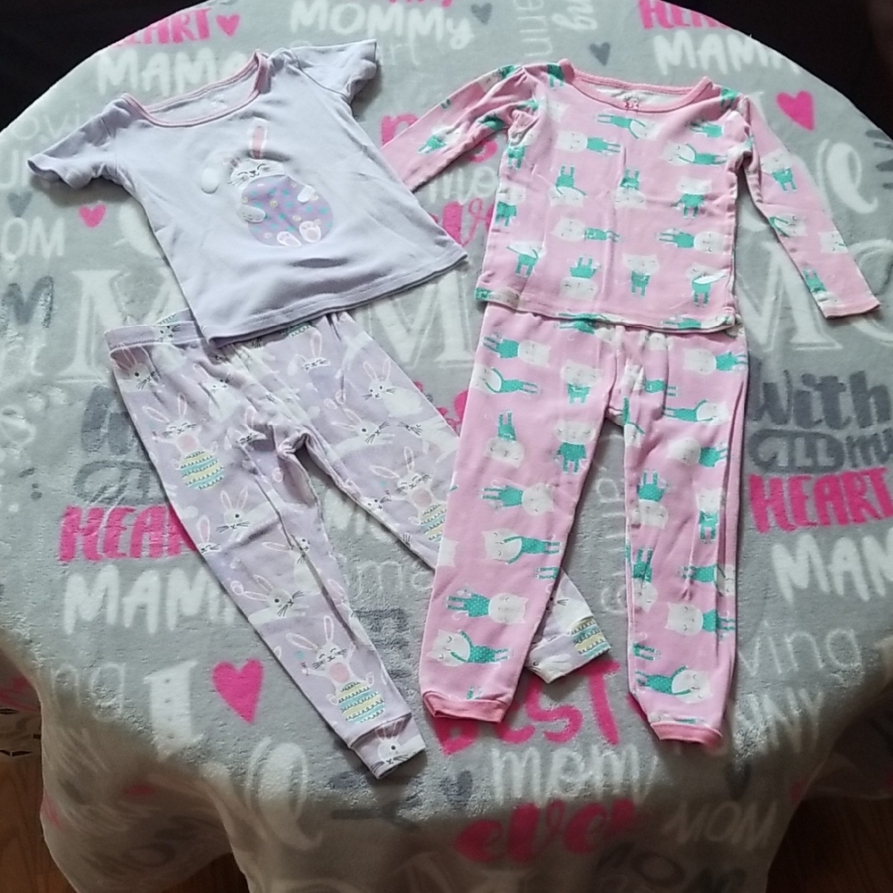❣5 for $25 Sale❣ Bundle Of Carter's Pink and Lavender Pajama Sets - Size 3T